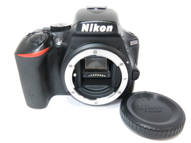 【 美品 7245ショット 】Nikon D5500 ボディー ニコン [管Ni1577]