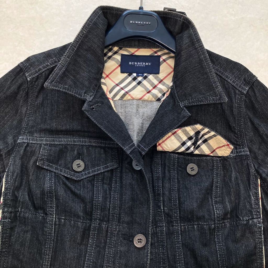 大きいサイズ◆美品◆バーバリー BURBERRY 44/13号/XL-3L メガチェックコンビ☆ストレッチブラックデニムジャケット&スカートスーツ_画像4