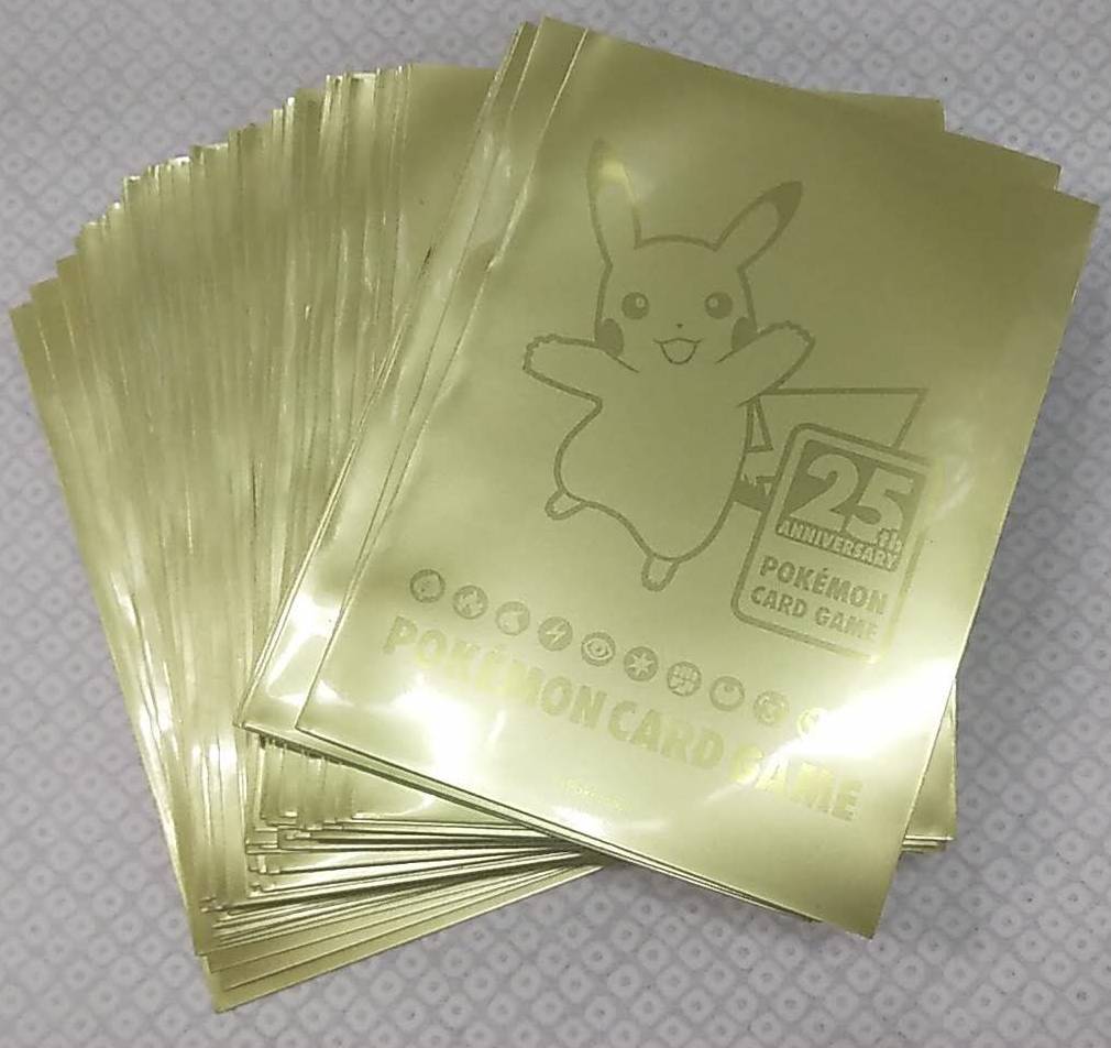 スリーブ58枚 ポケットモンスター ソード＆シールド 25th ANNIVERSARY GOLDEN BOXのデッキシールド ピカチュウ プレミアム・グロス