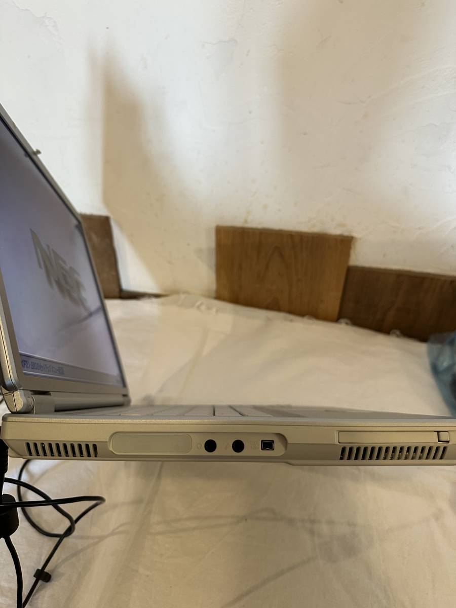 得! NEC LaVie PC-LL350/BD L-Office AC付き 、マウス付き 箱付き 通電OK ノート型パソコンの画像7
