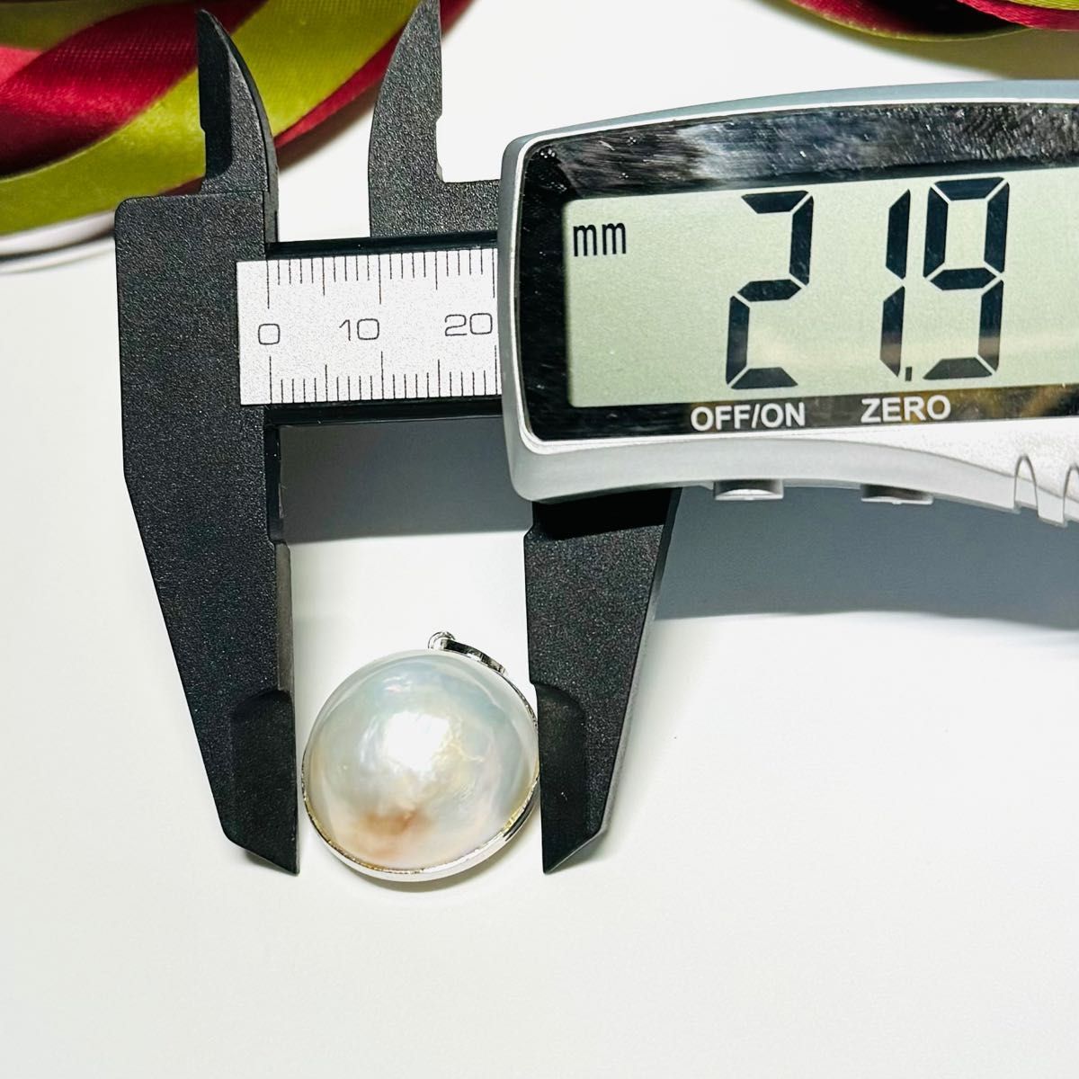 希少 超大粒 マベパール 22mm弱 シルバー ペンダントトップ 希少 超大粒 マベパール 22mm弱 シルバー ペンダントトップ