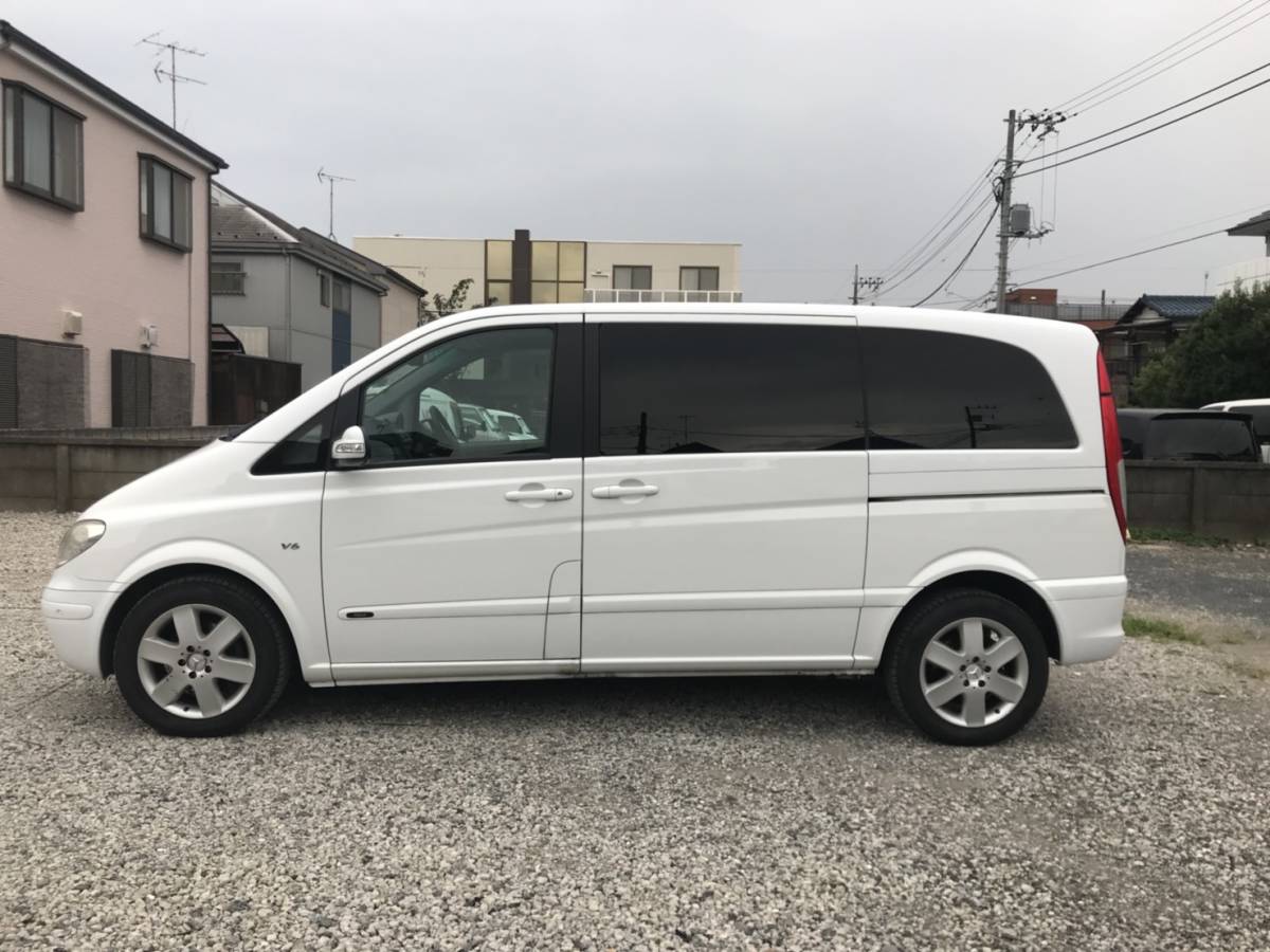  Mercedes * Benz V patient transportation car transportation car * hearse registration . possible 