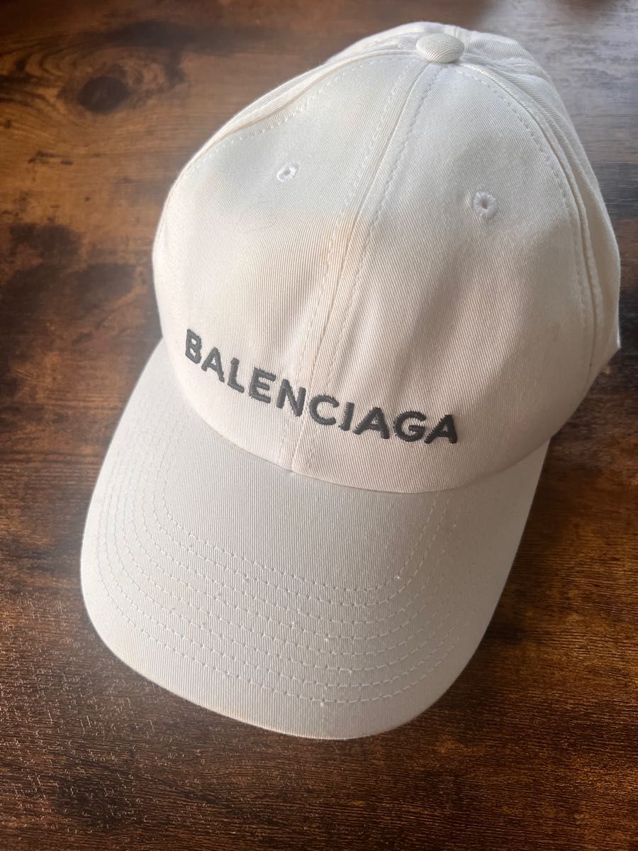 BALENCIAGA ロゴ キャップ ホワイト L59 バレンシアガ ベースボール