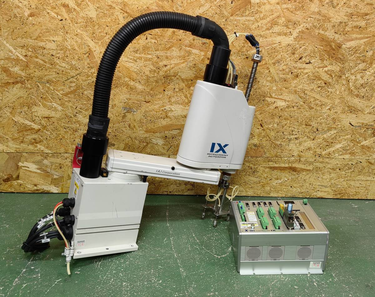 [KW1641] IAI IX-NNN3515-5L-T2 産業用ロボット 電動アクチュエータ XSEL-QX4-NNN3515-DV-E-EEE-0-3 コントローラー 動作保証_画像1