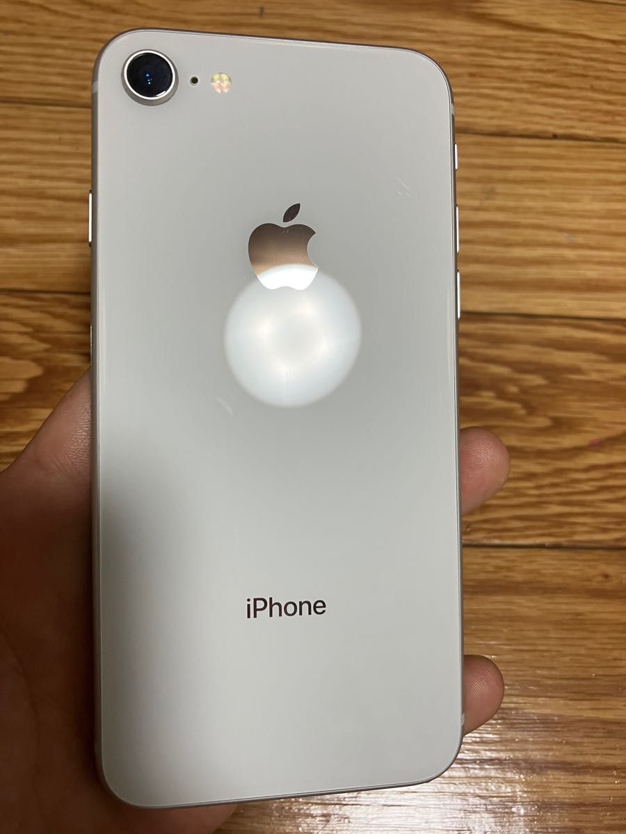 iPhone8 ジャンク品