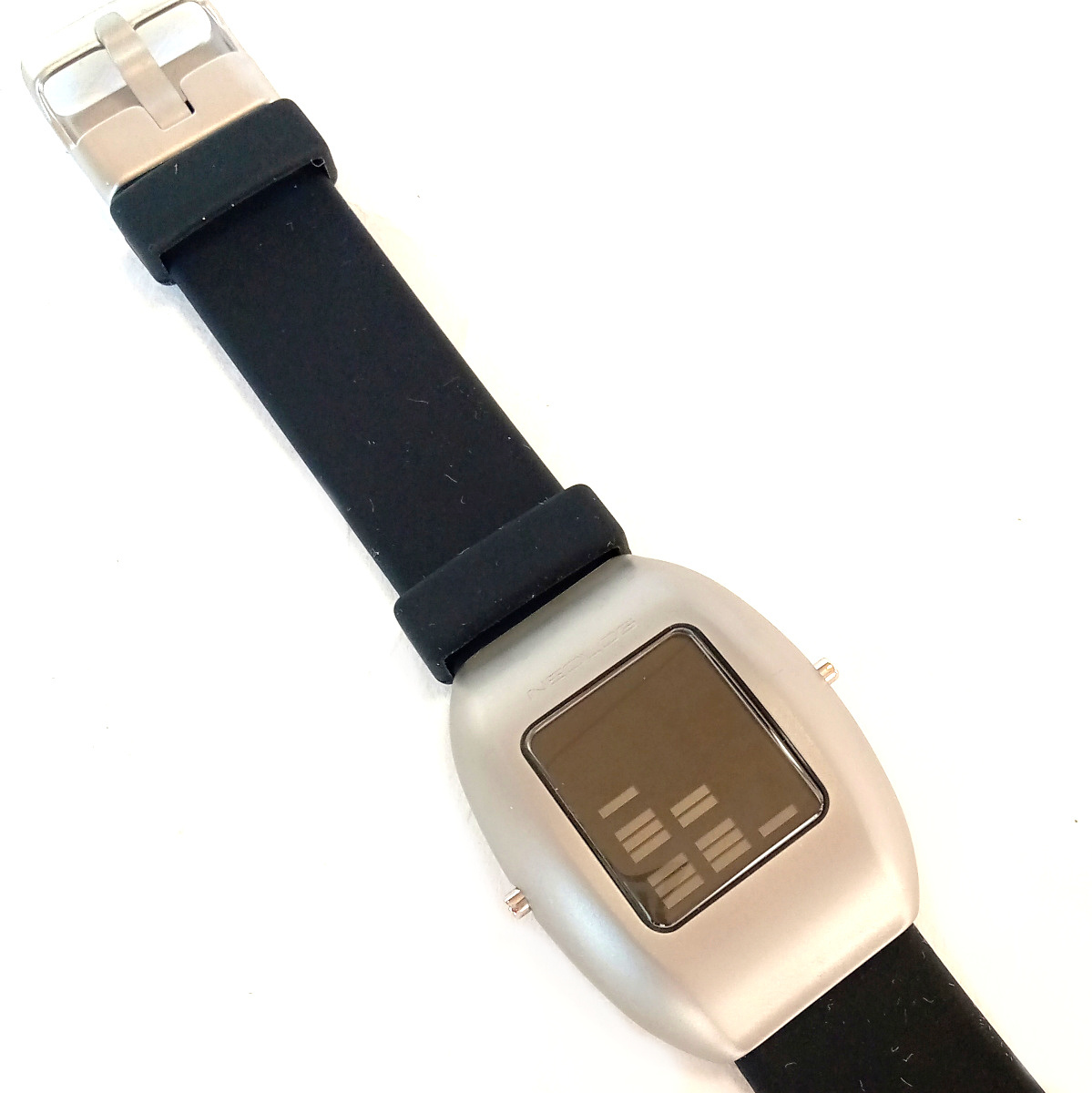 【neo5】新品　NEOLOG　A24　CLASSIC　ネオログ　クラッシック　デジタル腕時計　文字盤ブラック黒　30m防水_画像3