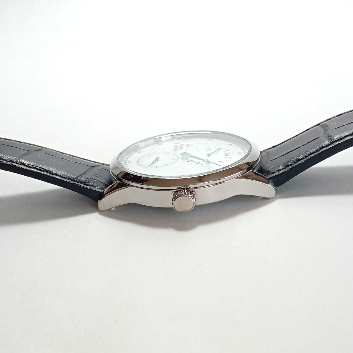【vww8】新品　Vivienne Westwood　ヴィヴィアンウエストウッド　腕時計　Classic　クラシック　メンズウォッチ　VW2059-05B　定価41,800円_画像7