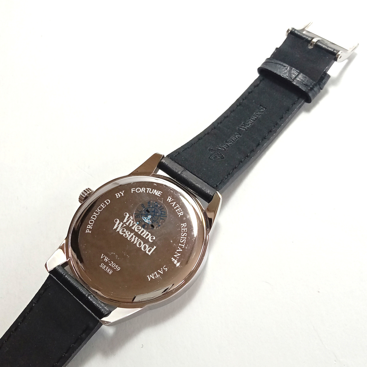 【vww8】新品　Vivienne Westwood　ヴィヴィアンウエストウッド　腕時計　Classic　クラシック　メンズウォッチ　VW2059-05B　定価41,800円_画像6