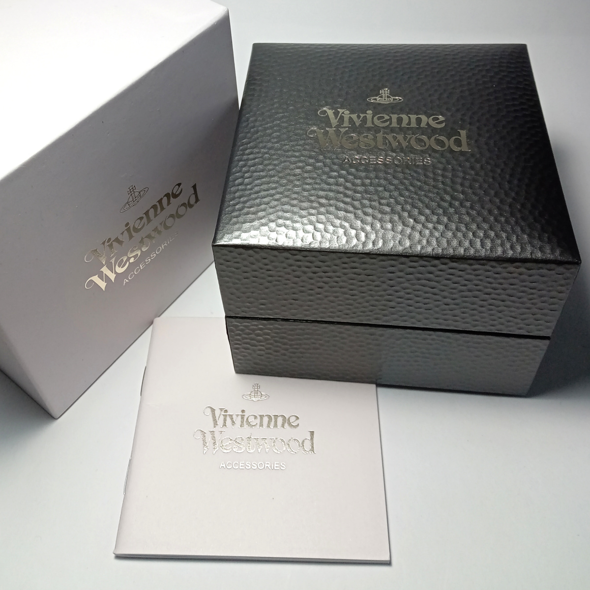 【vww8】新品　Vivienne Westwood　ヴィヴィアンウエストウッド　腕時計　Classic　クラシック　メンズウォッチ　VW2059-05B　定価41,800円_画像10