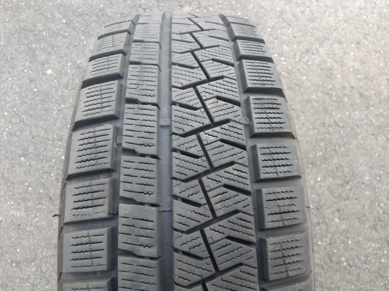 『psi』 ピレリ ICE ASIMMETRICO PLUS 175/65R14(82Q) スタッドレスタイヤ1本のみ 2018年_画像6