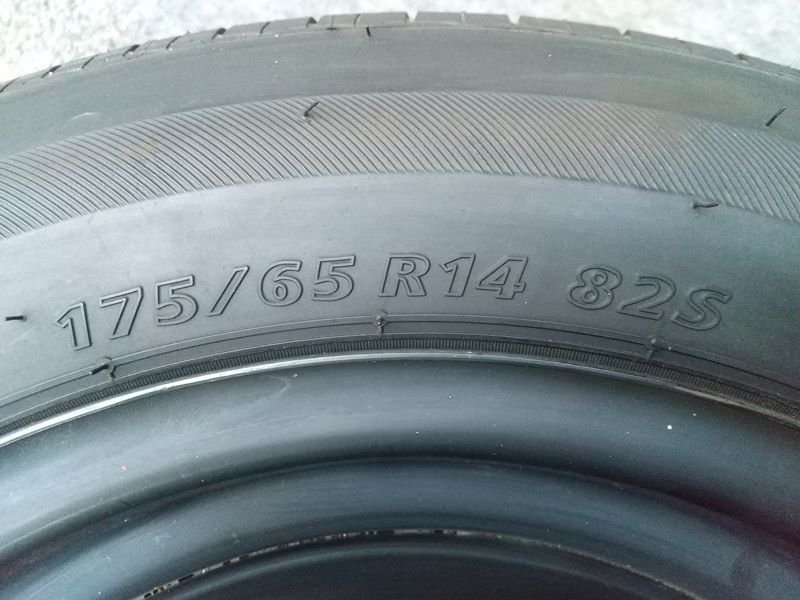 【棚卸し品】『psi』 メーカー不明 14インチ × 5.5J 4穴 PCD100 スチールホイール ＆ BRIDGESTONE NEXTRY 175/65R14 ラジアルタイヤ4本の画像6