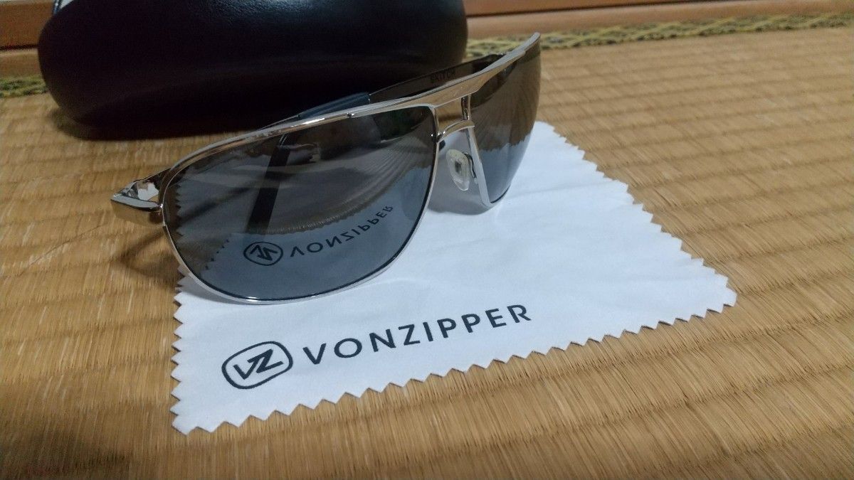 VONZIPPER ボンジッパ(SKITCH) 正規品 サングラス 美品メタルフレーム