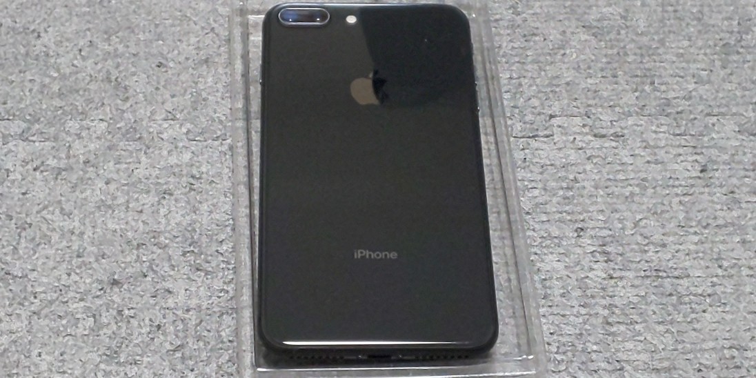 Apple iPhone 8 Plus Space Gray 64GB A1898 MQ9K2J/A スペースグレイ