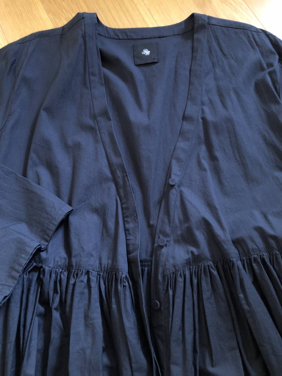 見事な創造力 未使用 maison ラジャスタンギャザーラップドレス ギャザーワンピース 黒 DRESS WRAP TUCK メゾンドソイル RAJASTHAN soil de Mサイズ 見事な創造力 未使用 maison ラジャスタンギャザーラップドレス ギャザーワンピース 黒 DRESS WRAP TUCK メゾンドソイル RAJASTHAN soil de Mサイズ