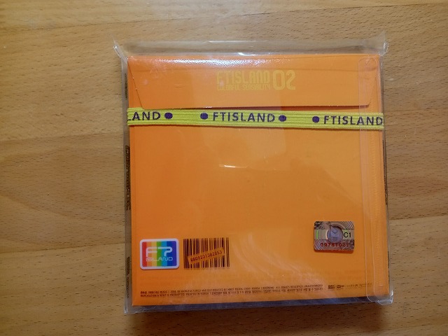 **FTIsland(FT Islay ndo) Colorful Sensibility : F.T Island Vol. 2 CD+ фото книжка **