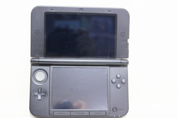 BH  Nintendo ニンテンドー 3DSLL レッド×ブラック 本体のみ