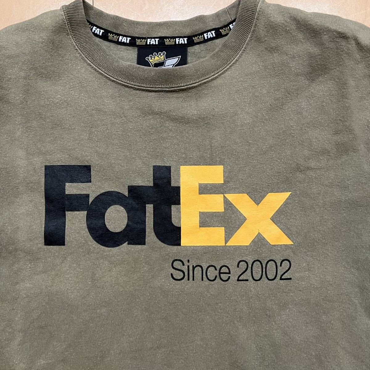 激レア裏原ビンテージ FAT FedExロゴ パロディTシャツ カーキ Lサイズ 美品格安!_画像3