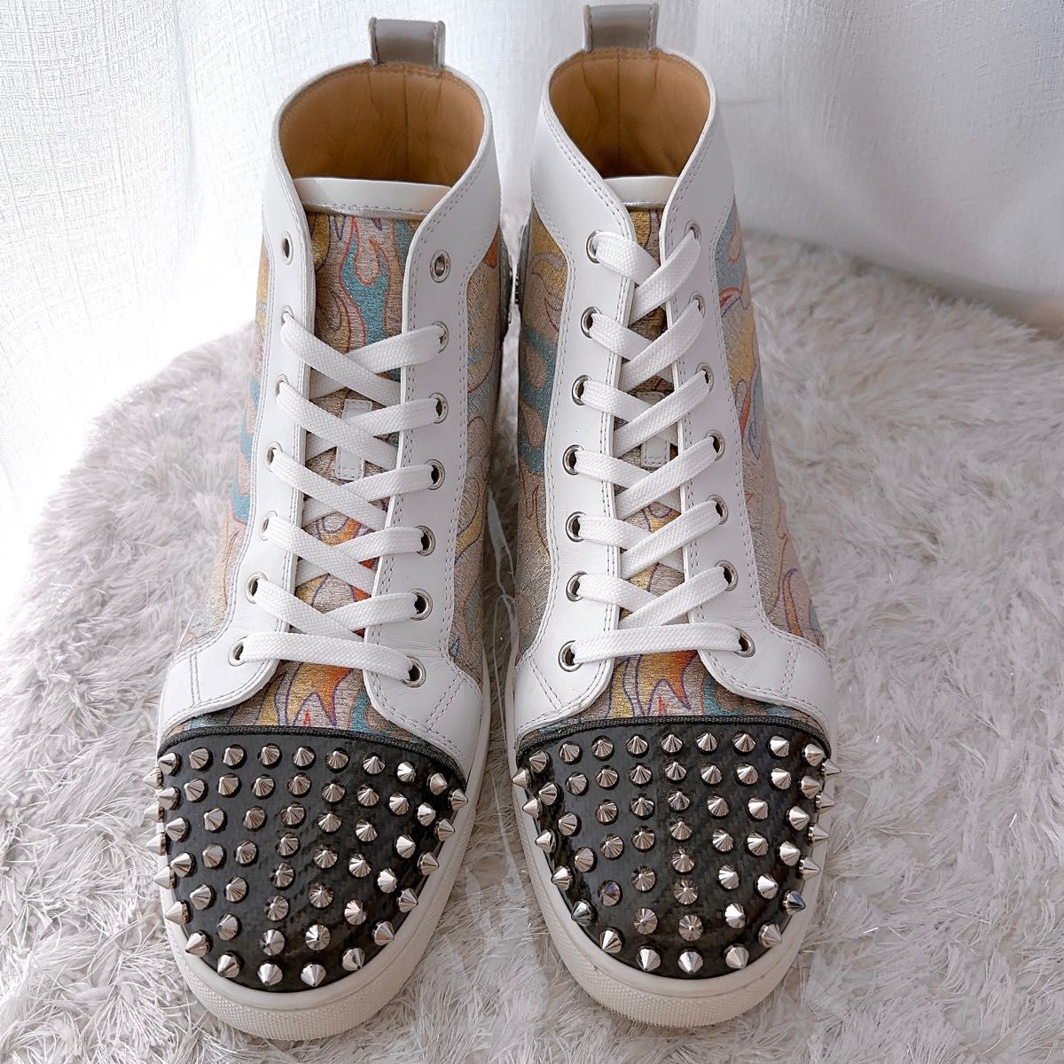 Christian louboutin クリスチャンルブタン スパイクスタッズ
