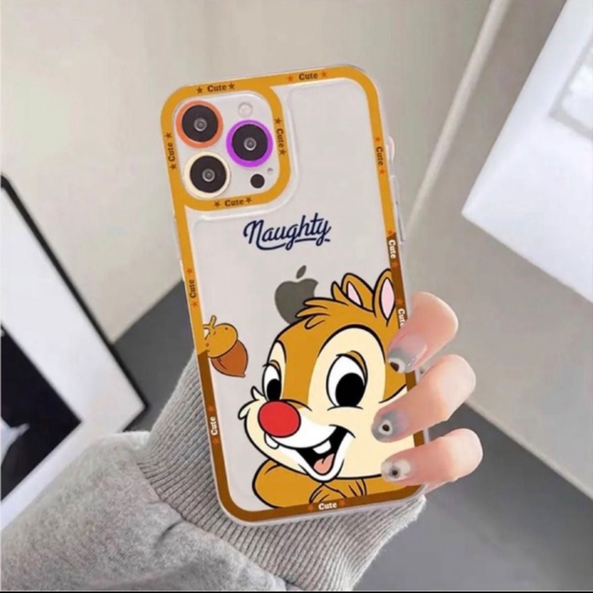 iPhone14Plusケース　カバー　ディズニー　チップとデール　動物　TPU