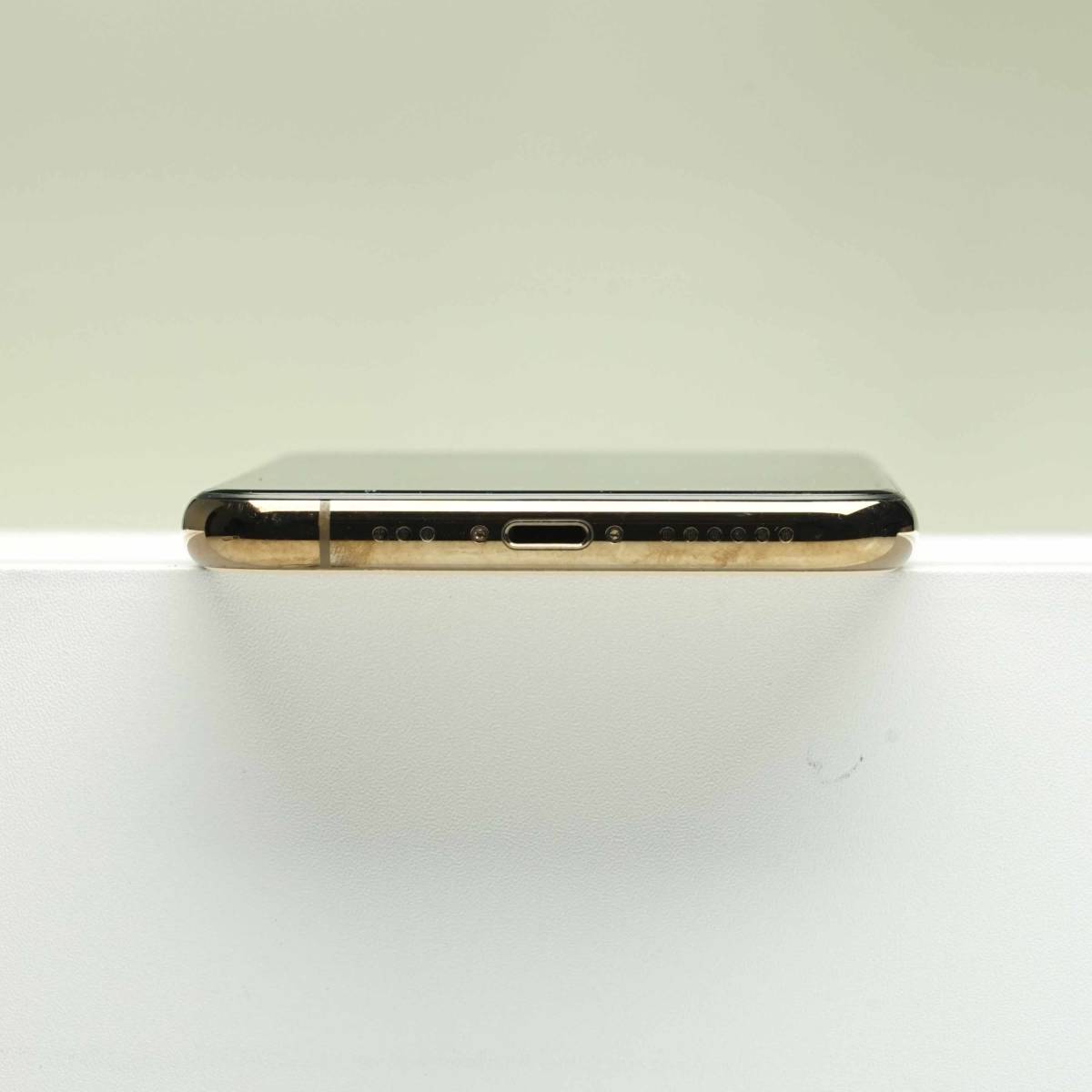 史上一番安い SIMフリー MWC52J/A ゴールド 64GB Pro 11 iPhone 訳あり