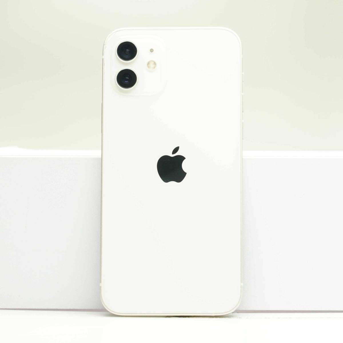 iPhone 12 64GB ホワイト MGHP3J/A SIMフリー 訳あり品 中古本体 白ロム