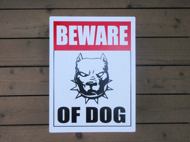 新品65【犬に注意！】DOG　SIGN犬警告サイン/所さんの世田谷ベース米軍基地US・WARNING警告サイン/ガレージアイテム・アメリカンインテリア_写真と同等品をお送りいたします