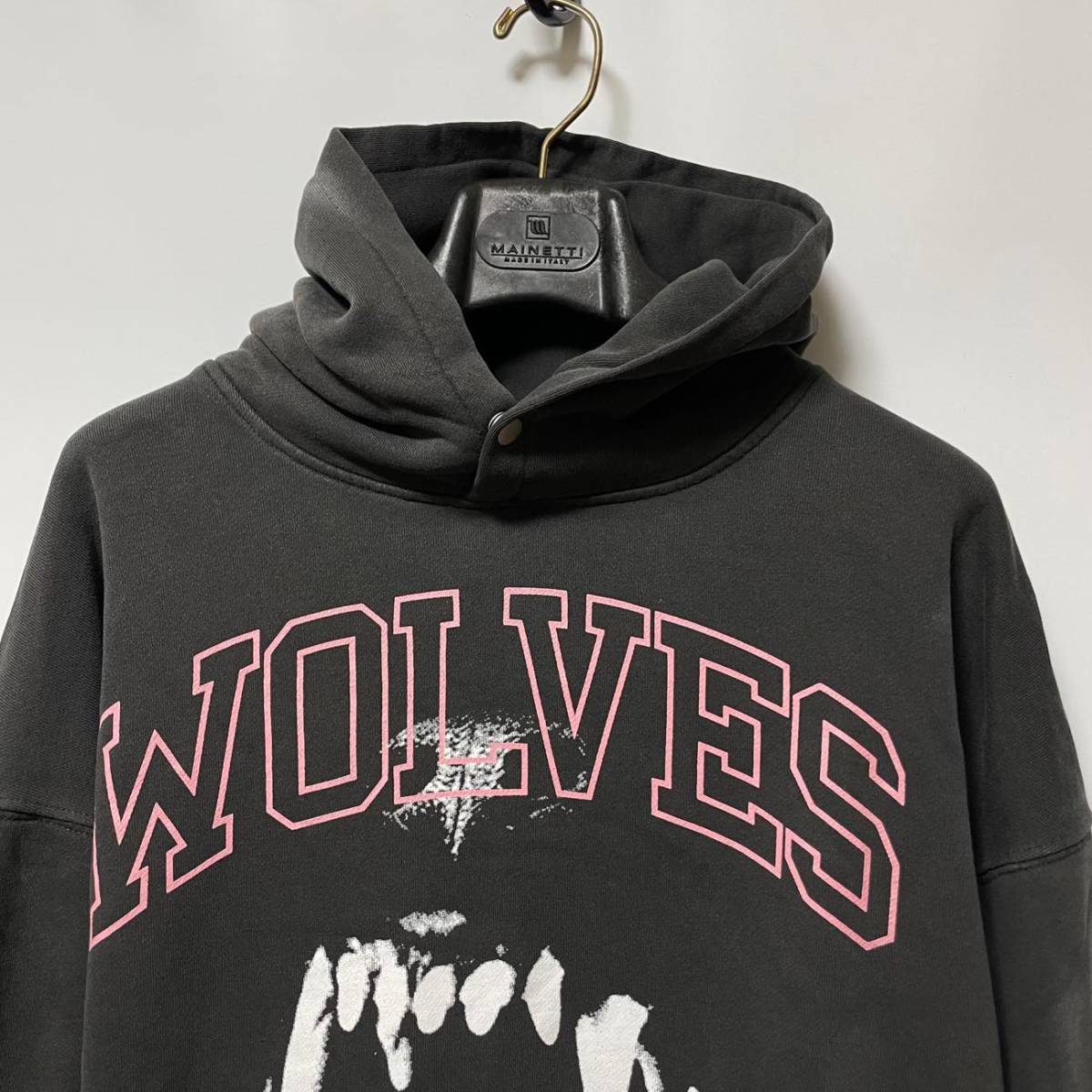 新品 ダルクスポーツ Blood Thirsty (V2) PIERCE'S BUTTON HOODIE ピグメントダイ スウェットパーカー M 送料520円〜 DarcSport メンズ_画像6