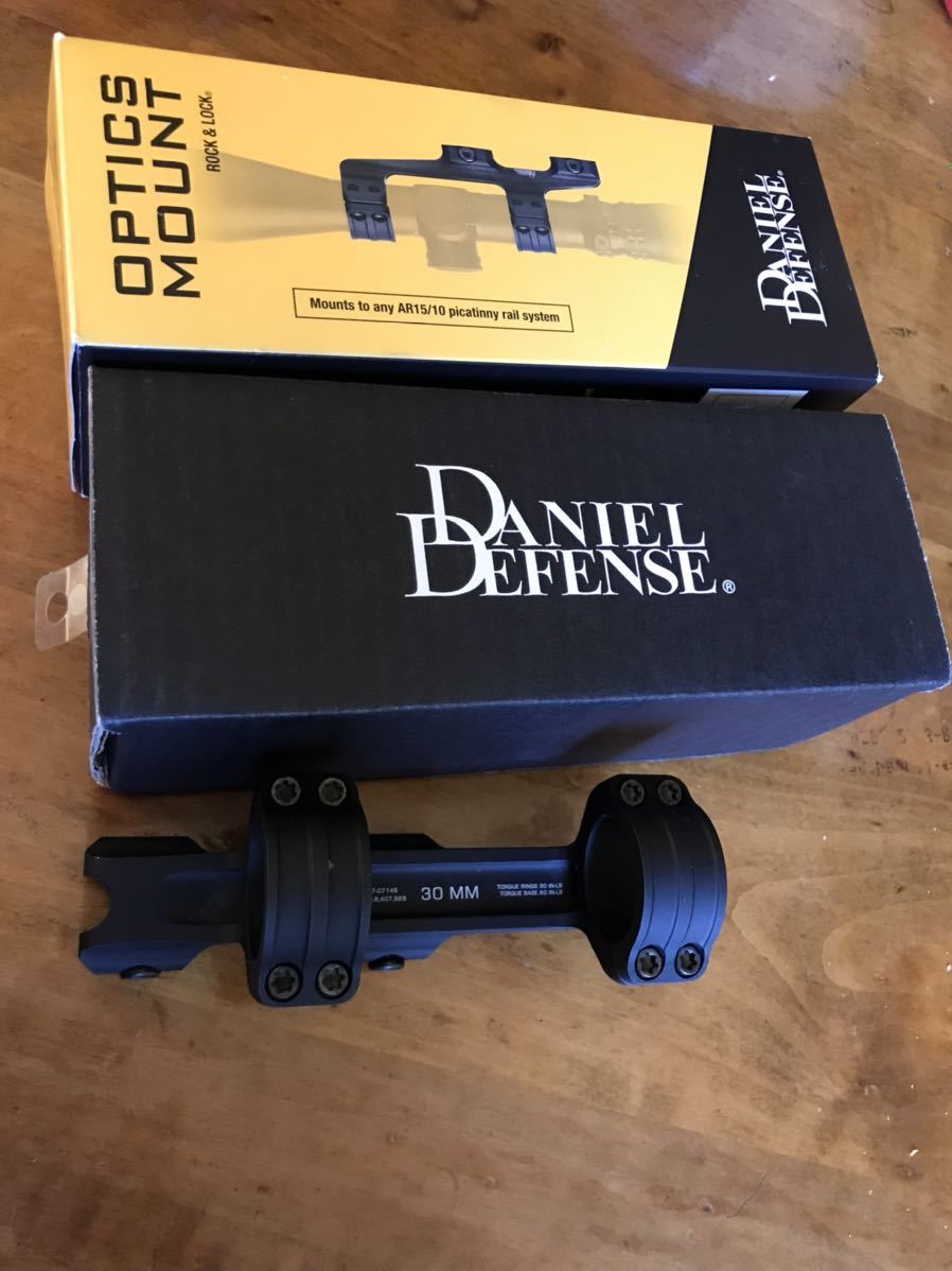 実物　ダニエルディフェンス　DANIEL DEFENSE daniel defense 30mm optics mount マウントベース　スコープマウント