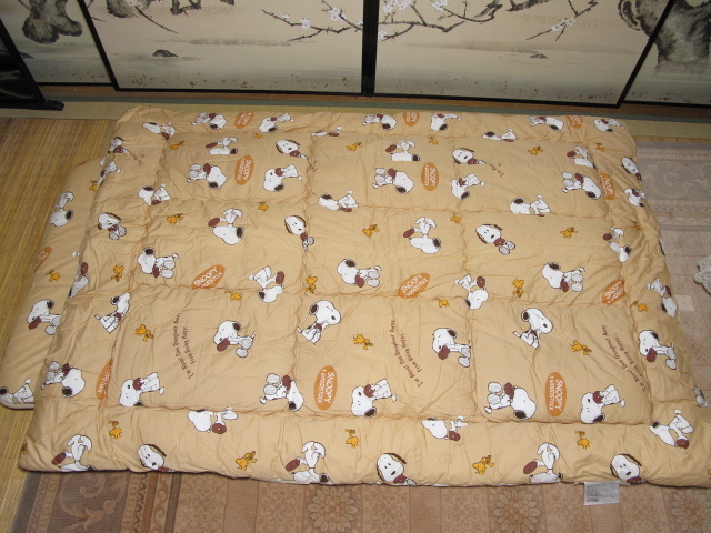 Новое постельное белье 2 балла, установленные японцы в Японии, нишикава Снупи Синтетическое волокно Футон Футон Футон Бейдж Джуниор теплый