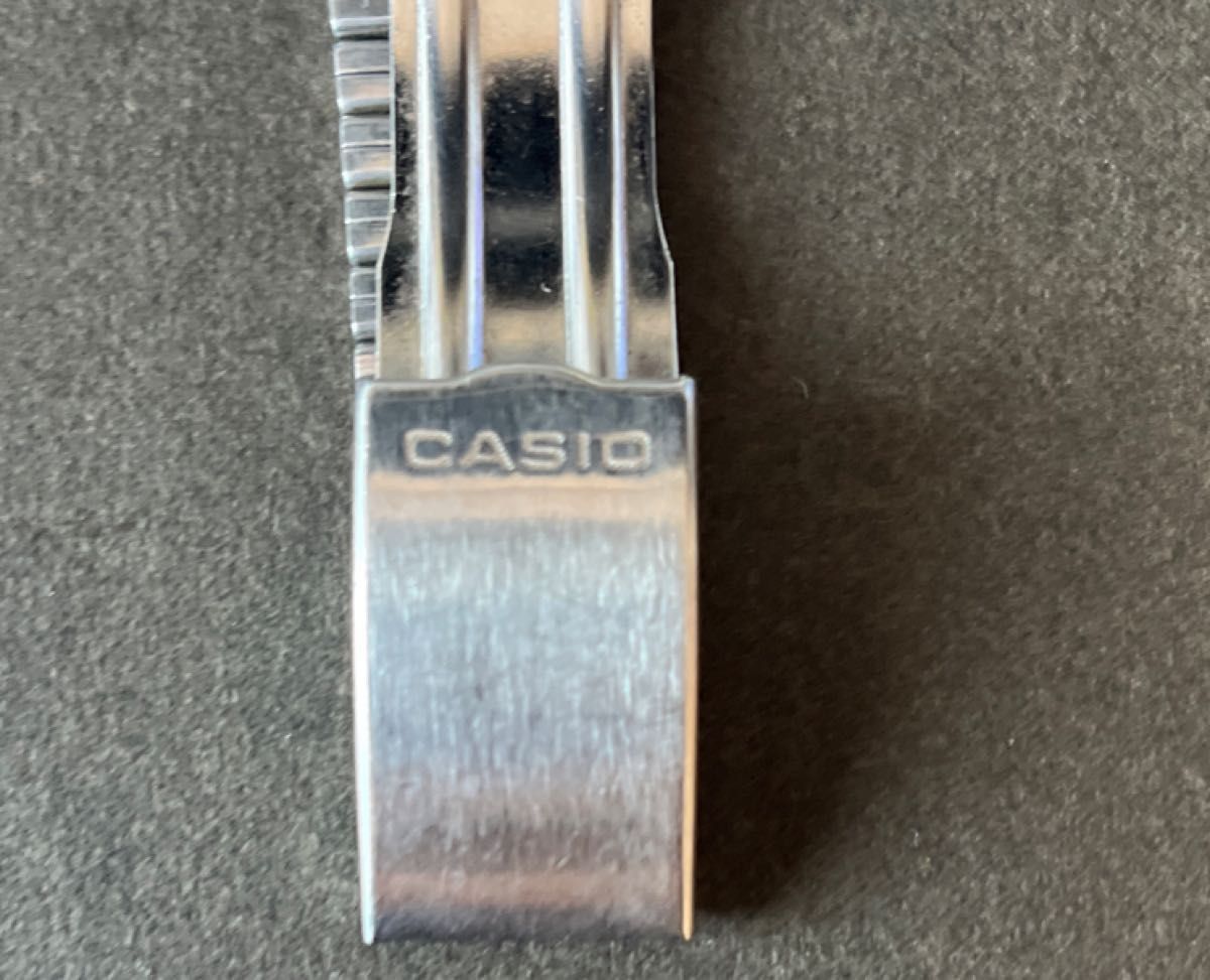 Casio QUARTZ 腕時計