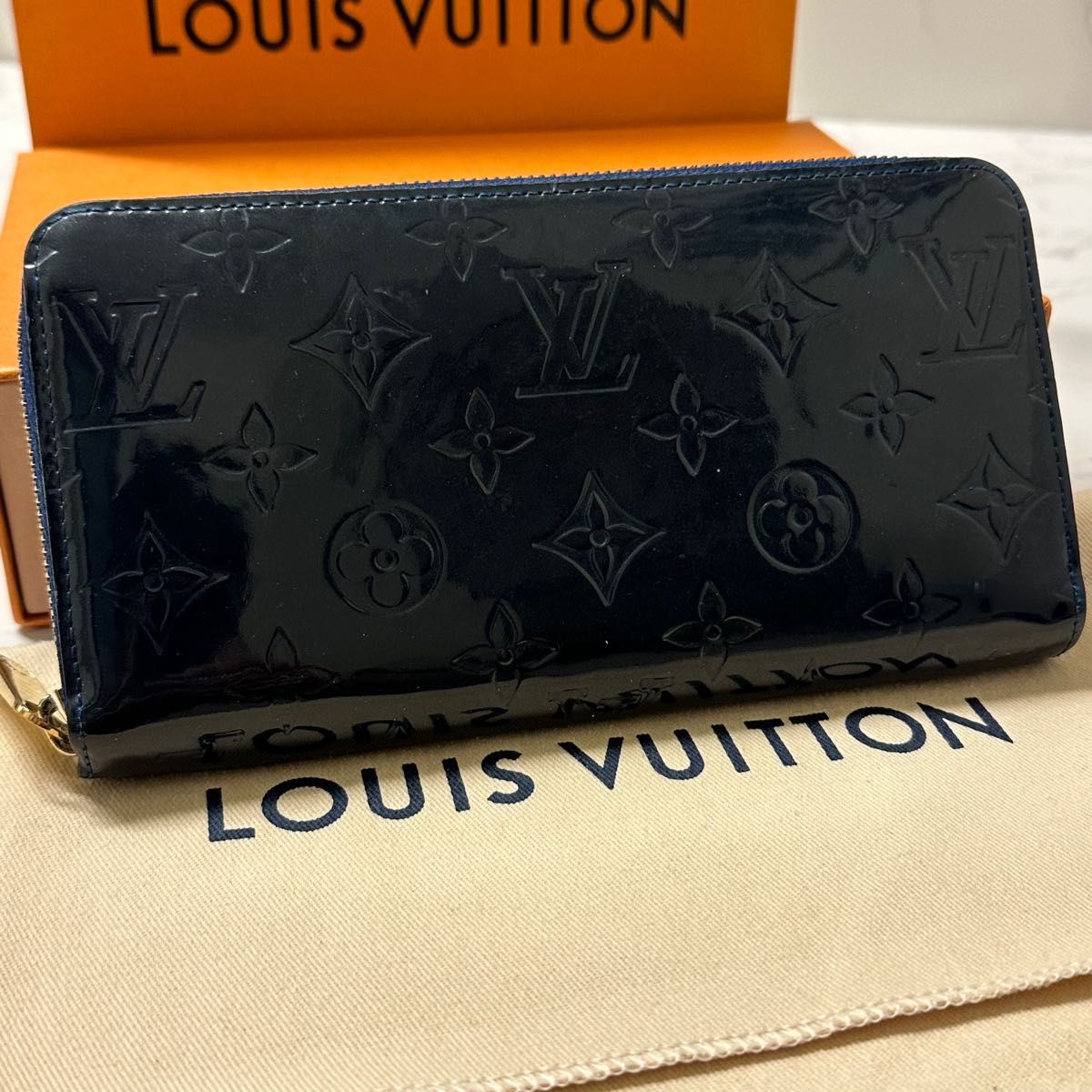 超良品 希少 ルイヴィトン LOUIS VUITTON ヴェルニ 財布 長財布