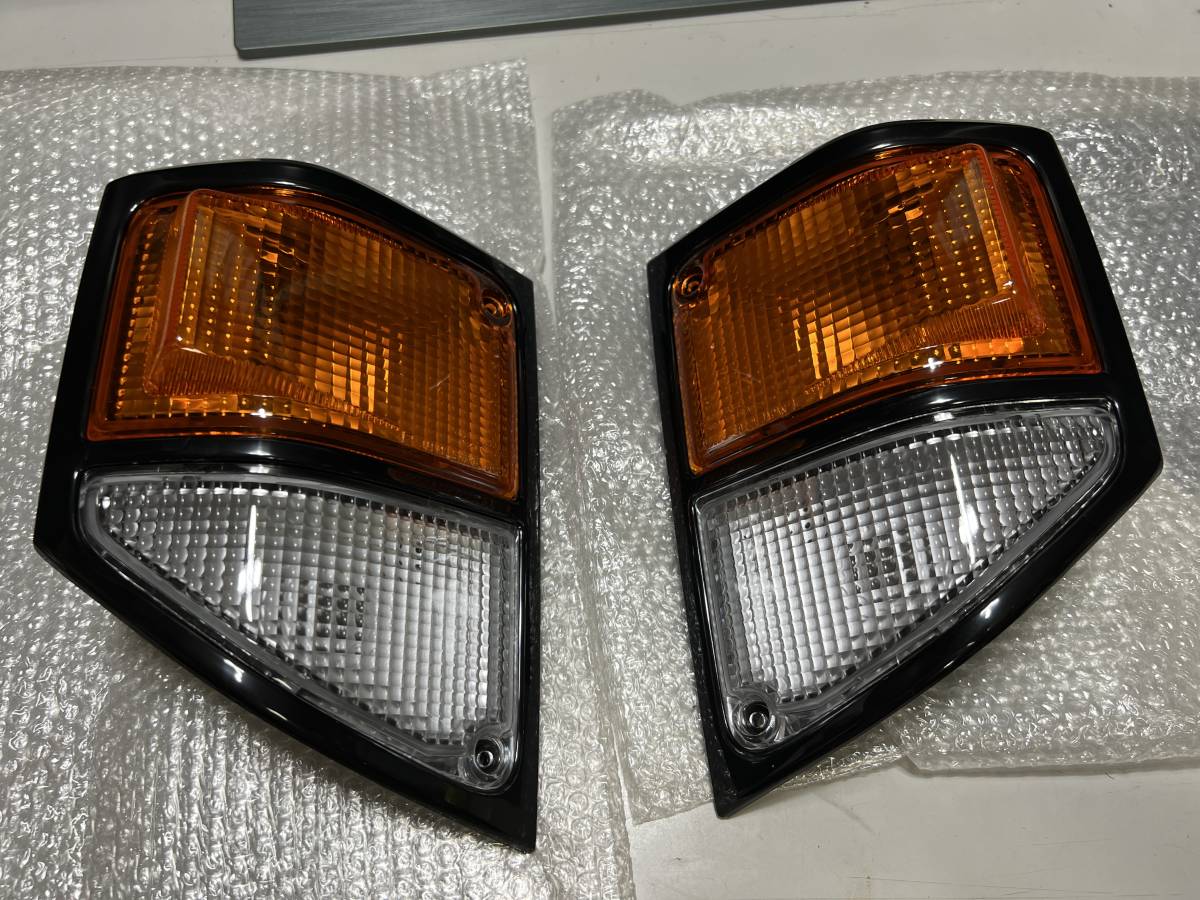 ランクル70 HZJ76 HZJ74 輸出仕様 黒 ウインカー ポジション ランクル70 HZJ76 HZJ74 輸出仕様 黒 ウインカー ポジション