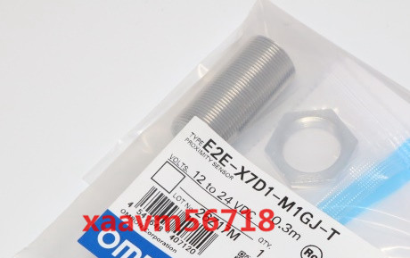 新品 　OMRON/オムロン 　 E2E-X7D1-M1GJ-T 　0.3M　　光学センサー　 【保証付き】_画像1