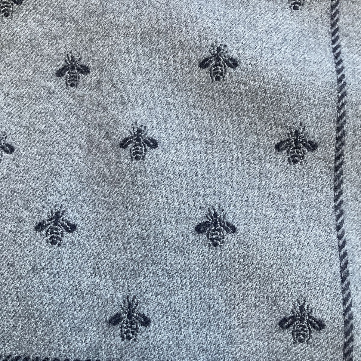 GUCCI グッチ マフラー BEE&スター ハチと星|Yahoo!フリマ(旧 GUCCI グッチ マフラー BEE&スター ハチと星|Yahoo!フリマ(旧