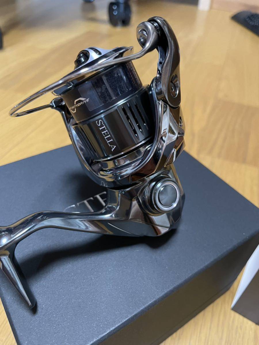 シマノ 22ステラ C2000SHG 美品 実釣未使用 SHIMANO 22STELLA_画像3