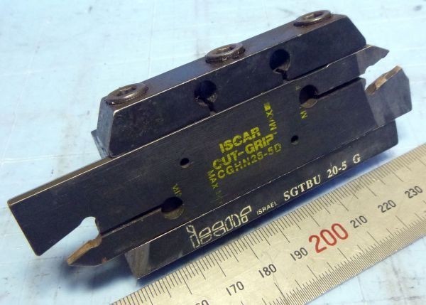 FB066 突っ切りブレード ISCAR CUT-GRIP CGHN25-5D ホルダー付 セット 中古