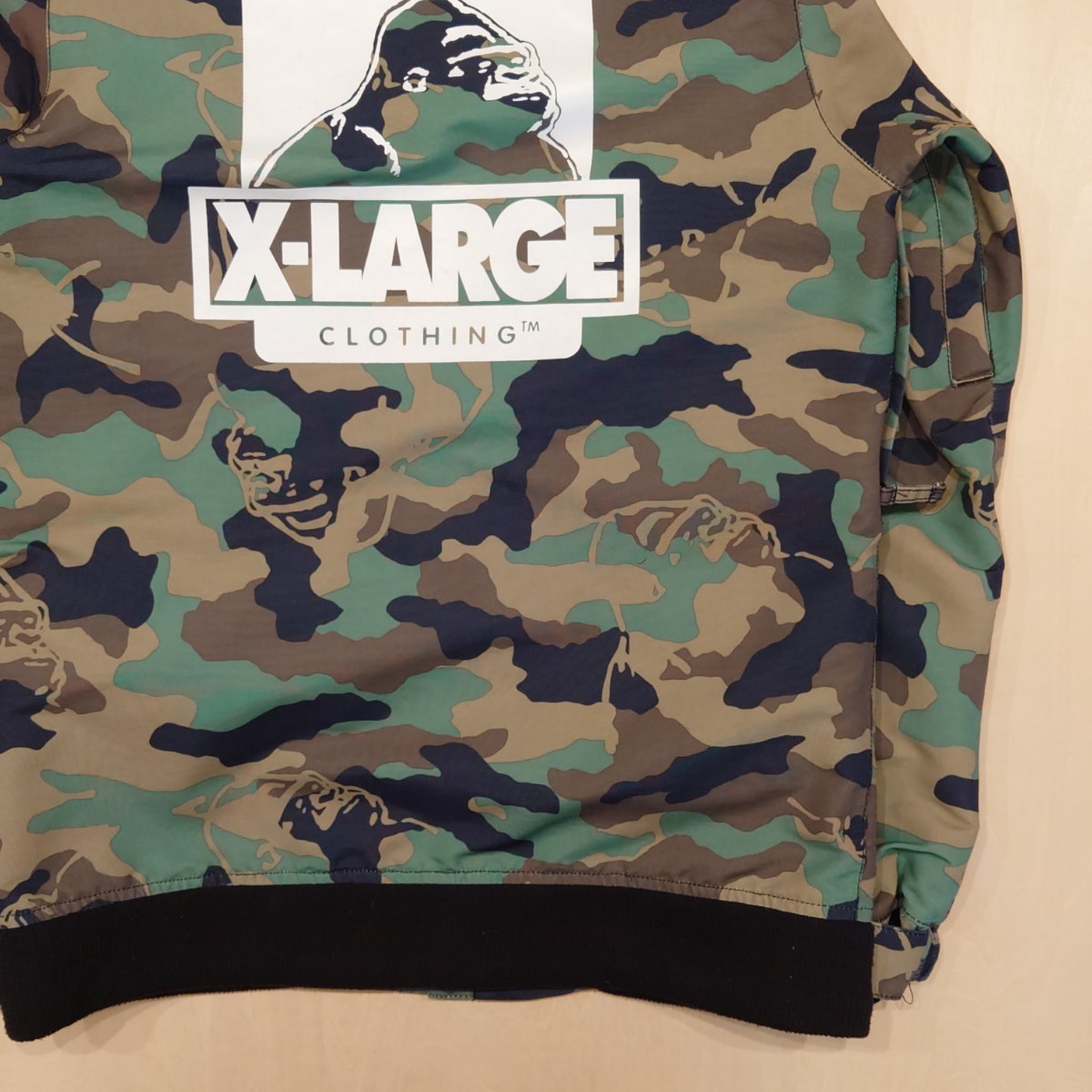 X-LARGE BONFIRE スノーボードウエア スキーウェア 迷彩柄 エクストララージ ボンファイアー サイズS 2310 X-LARGE BONFIRE スノーボードウエア スキーウェア 迷彩柄 エクストララージ ボンファイアー サイズS 2310