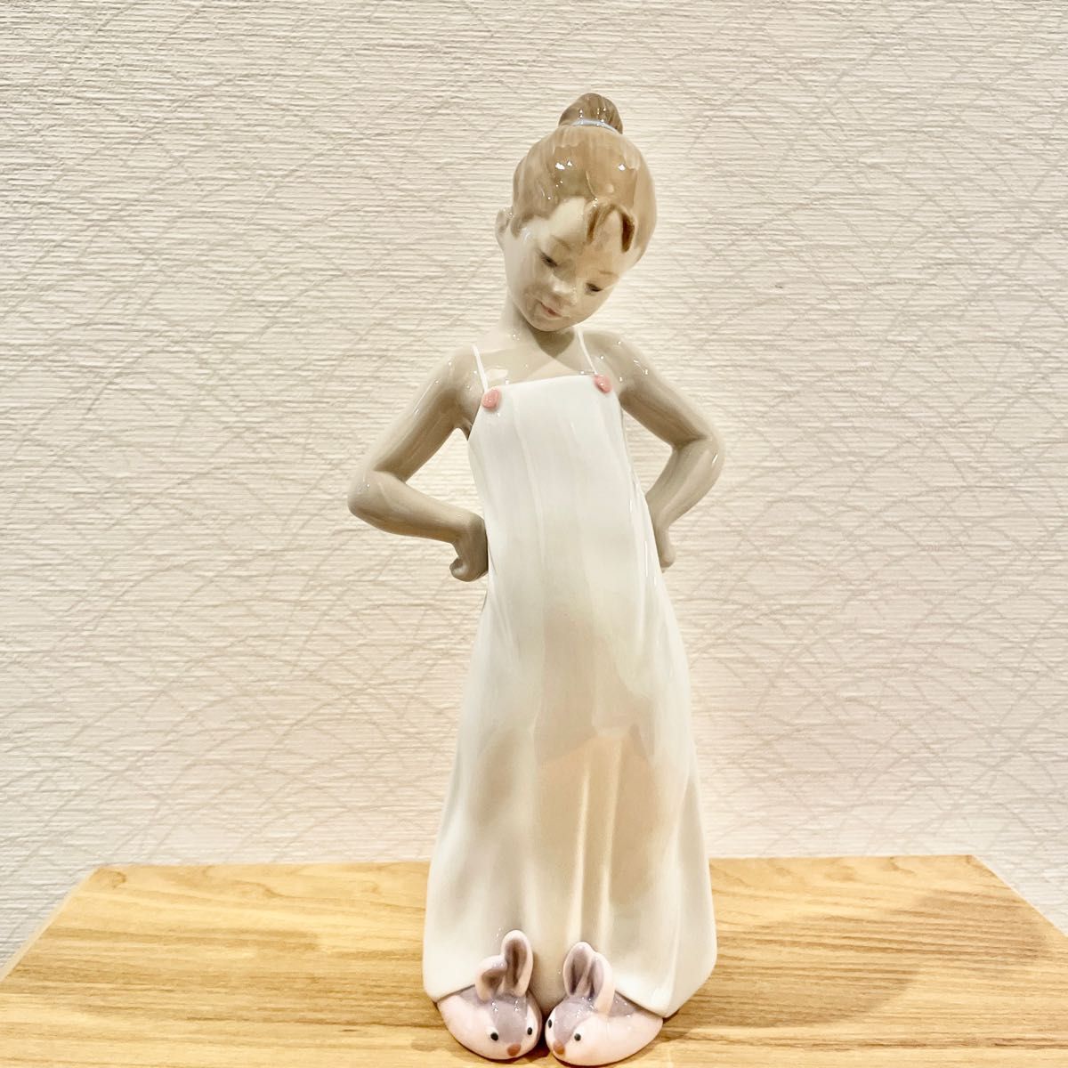 新品 NAO ナオ ウサギのスリッパ 陶器 リヤドロ うさぎのスリッパ