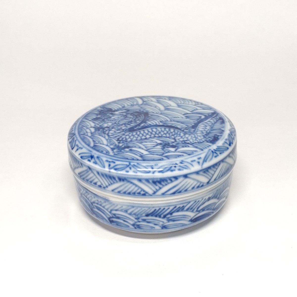 人気沸騰】 玩玉 文房具 朱肉入 茶道具 香合 青華 染付 唐物 中国