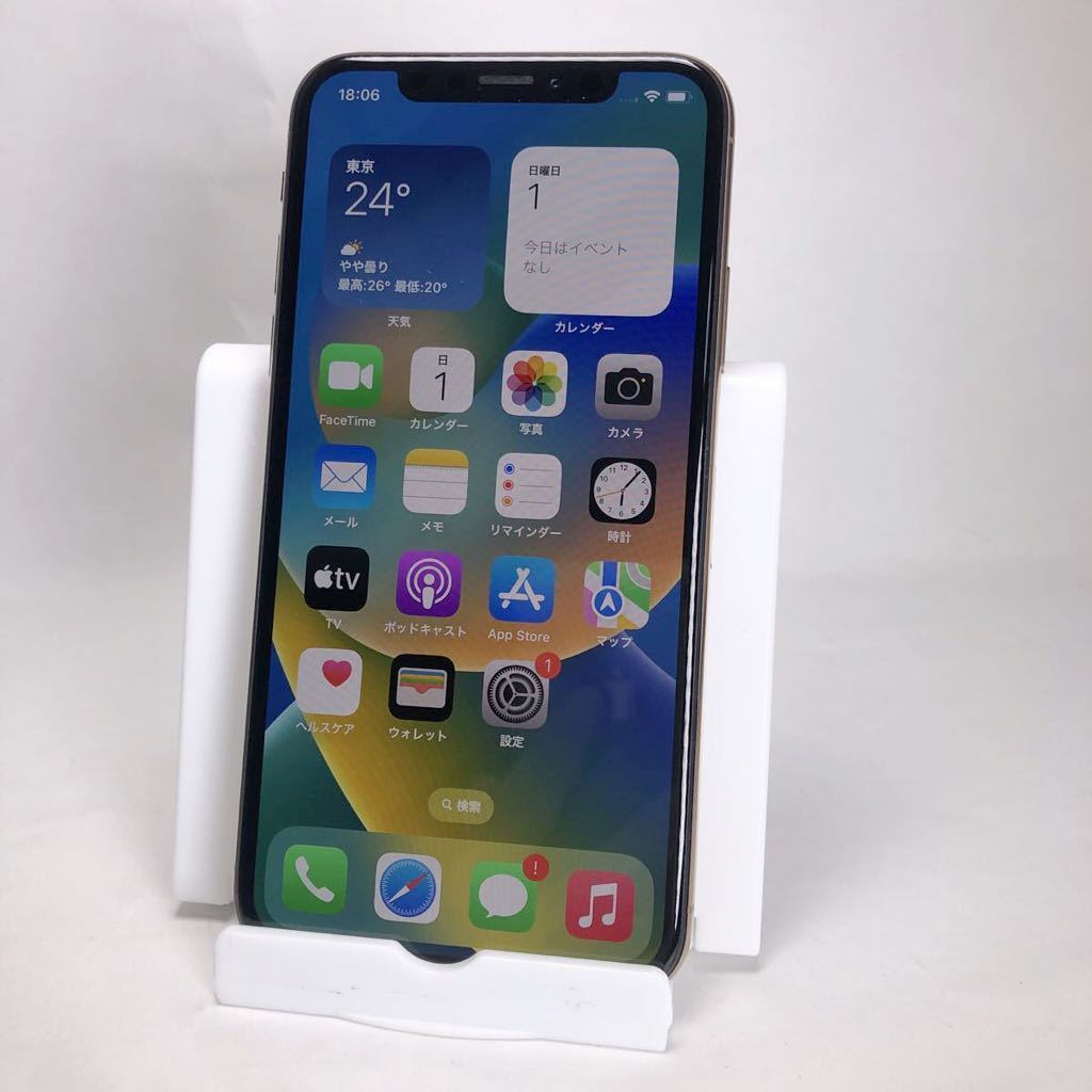 保証 iPhone8 GB 極美品[ バッテリー% docomo版SIM