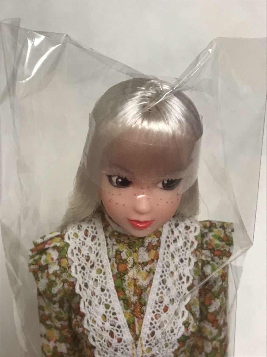 HAPPY BAG 2023 PLUS ONE PW-momoko ハッピーバッグ momokoDOLL_画像6