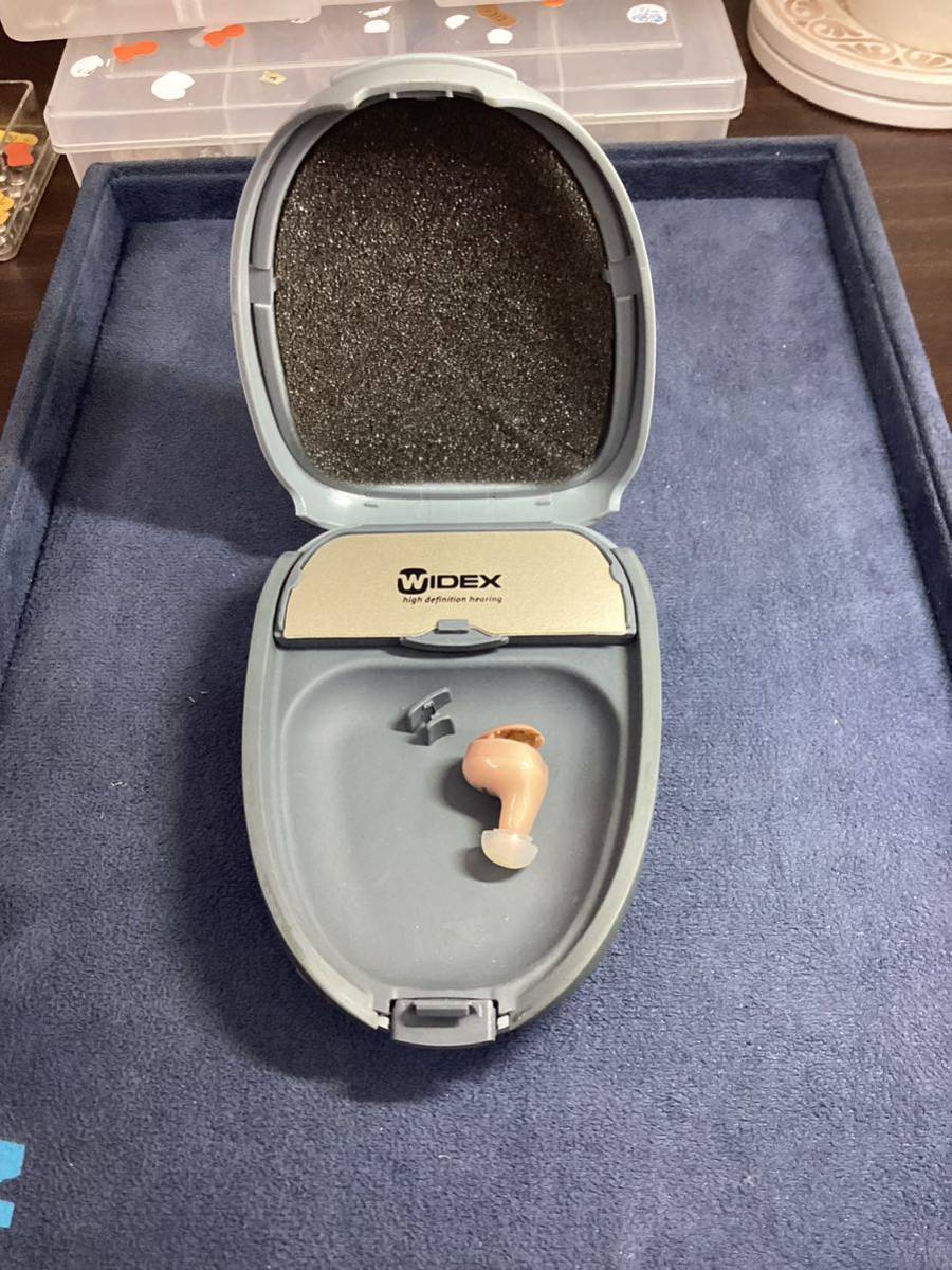 WIDEX B2X ear hole type hearing aid!