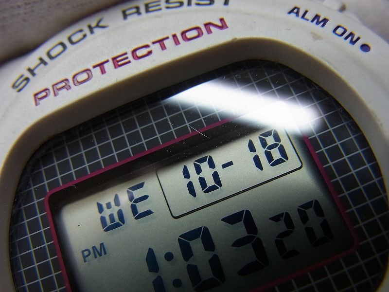 CASIO/カシオ G-SHOCK BABY-G25周年スペシャルロゴカラー クォーツ デジタル腕時計 DW-5700THB 【W6522y】_画像6