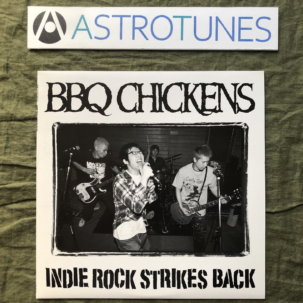 傷なし美盤 美ジャケ ほぼ新品 2001年 バーベキュー・チキンズ BBQ Chikens LPレコード Indie Rock Strikes Back: J-Rock Hi-STANDARD_画像1