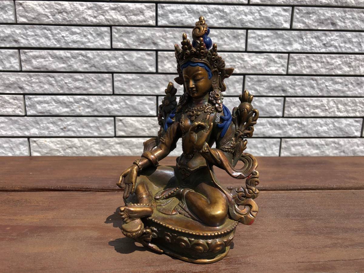 グリーンターラ菩薩　仏像　チベット仏教