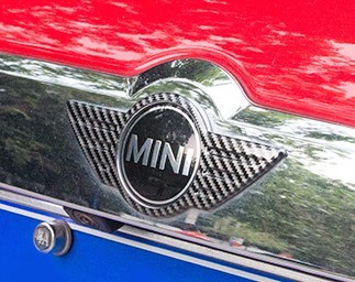 スポーティ全開♪ BMW MINI カーボン ルック エンブレム カバー セット ミニ R57 R58 R59 クーパー コンバーチブル クーペ ロードスター_画像2