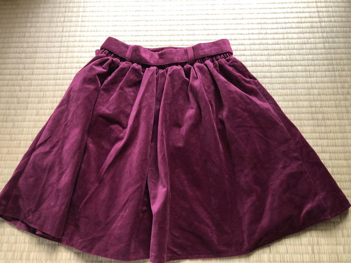 臙脂色　ベルベットのスカート　サイズS