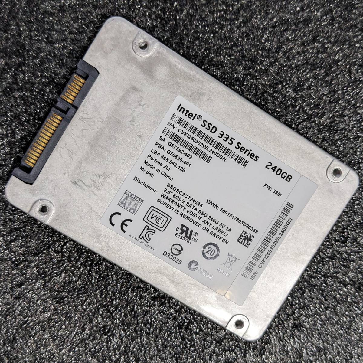 【中古】Intel SSD 335 Series 240GB SSDSC2CT240A4 [SATA 2.5インチ 9.5mm厚 MLC]