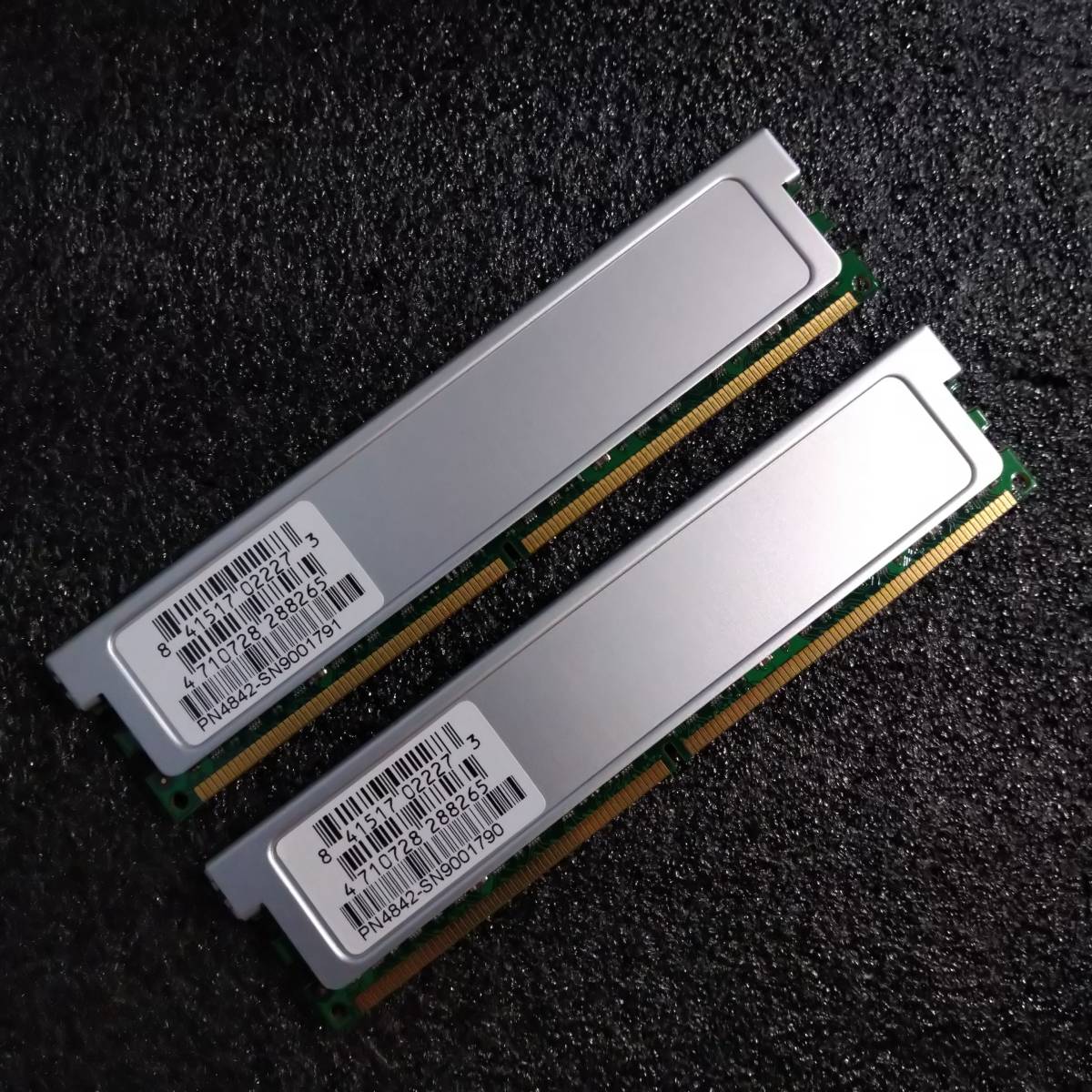 【中古】DDR2メモリ 4GB(2GB2枚組) GEIL GX24GB6400DC [DDR2-800 PC2-6400]_画像2