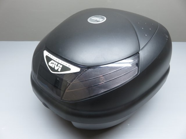 ★GIVI 汎用 V-ストローム250 リアボックス トップケース 鍵なし 230705DK0448_画像1